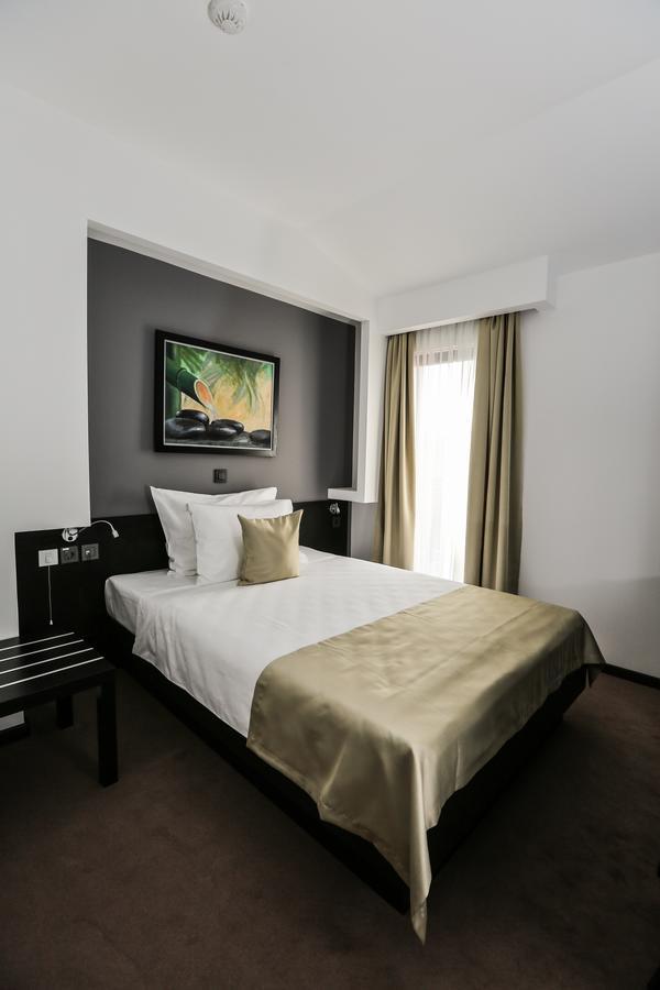 Garni Hotel Zen Free Parking Nis Exterior photo